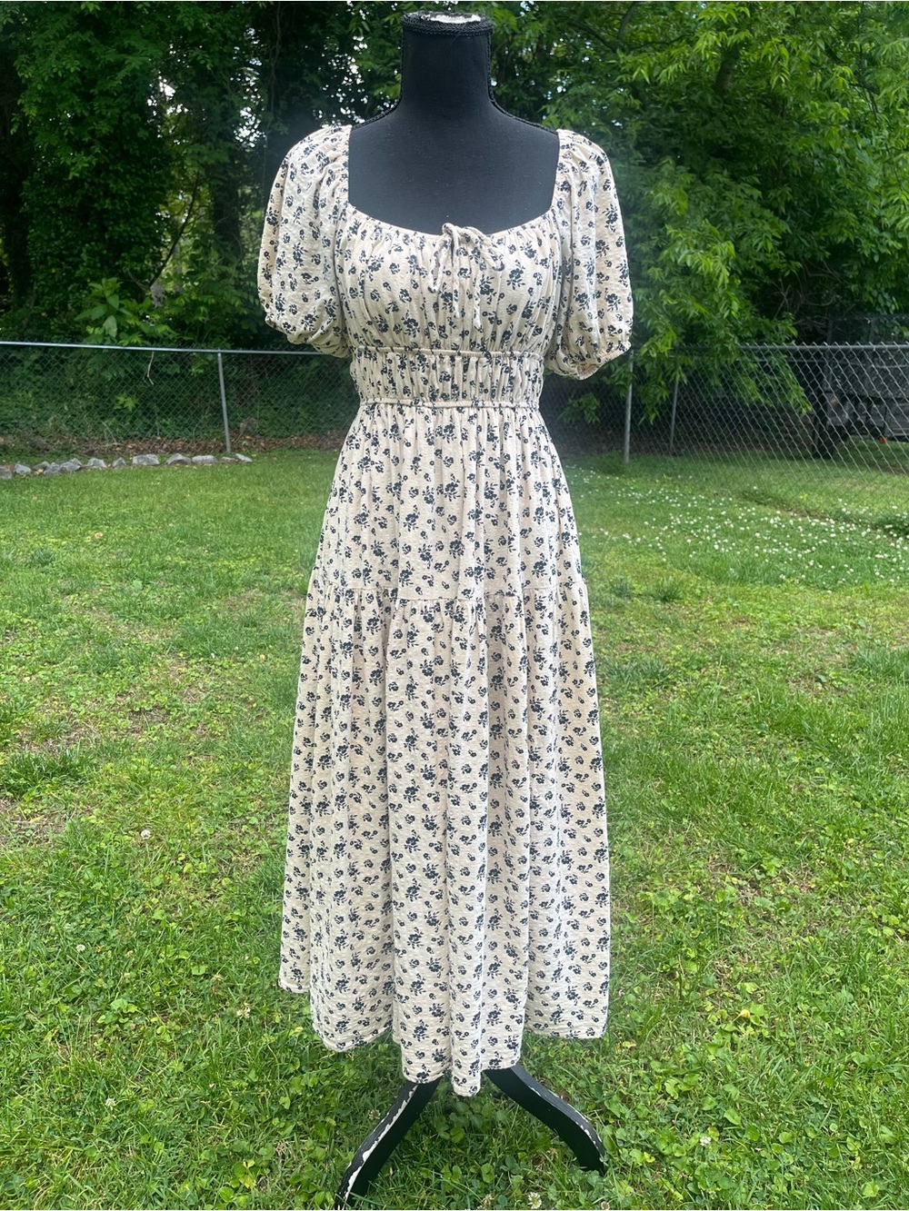 Neuflora Thira dress Size Small